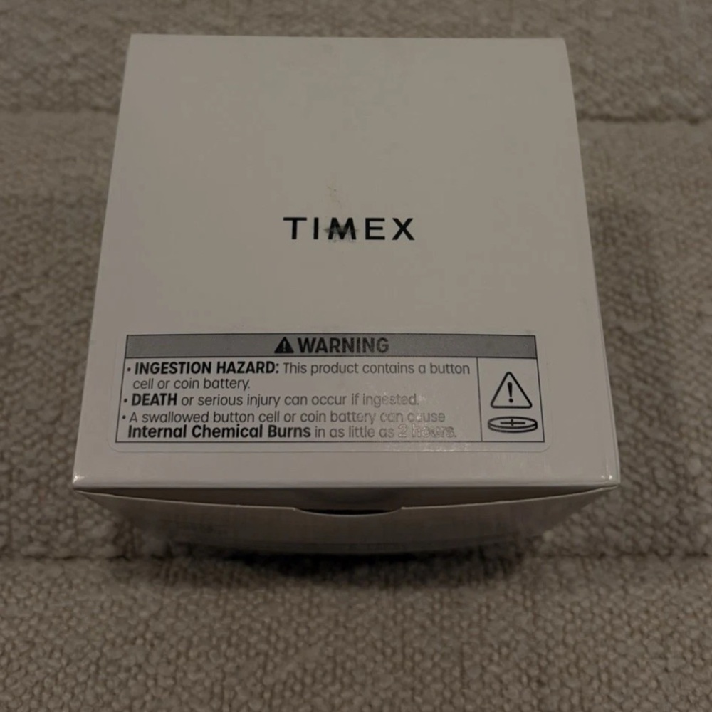 Noah x Timex Lighthouse (TW2Y55400) Watch, Unworn, - Brand New in Box & Papers - Picture 9 of 9